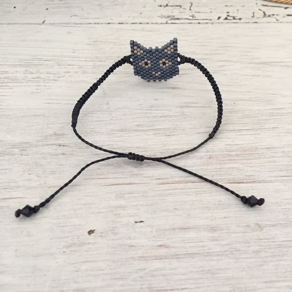 Cute Handmade Cat Bracelet - Picture 3 of 4